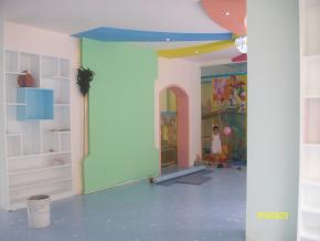 湖南大漢建材城幼兒園PVC地板施工現場留影封面