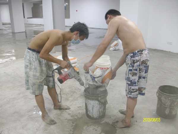 塑膠地板施工工藝-做自流平