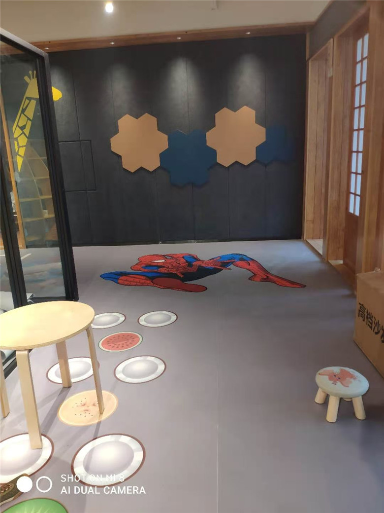 幼兒園兒童定制PVC地板.jpg