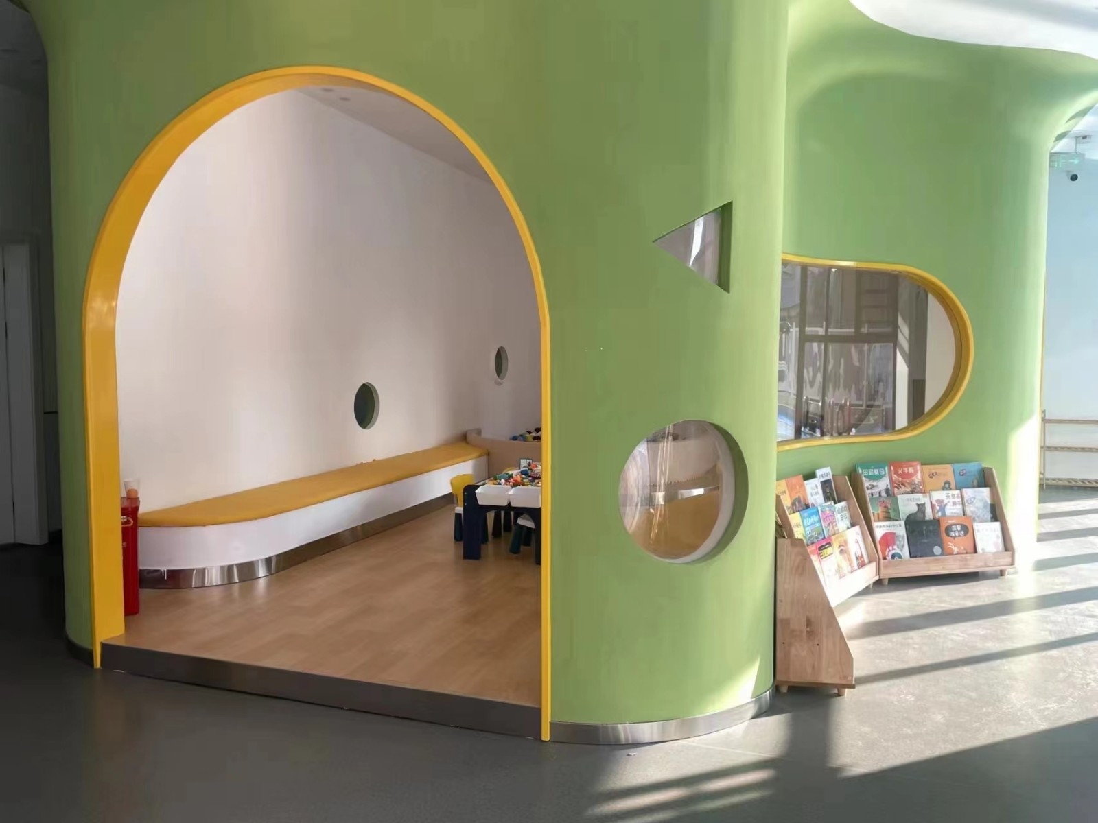 幼兒園PVC地板.jpg