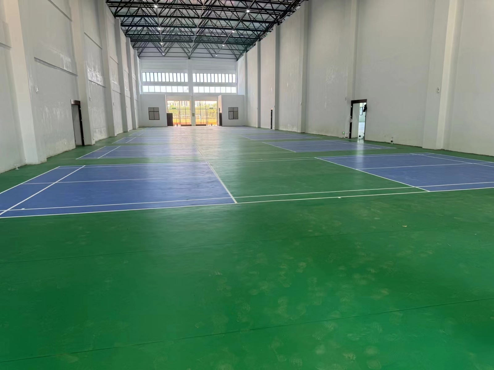 九瑞羽毛球場PVC地板.jpg