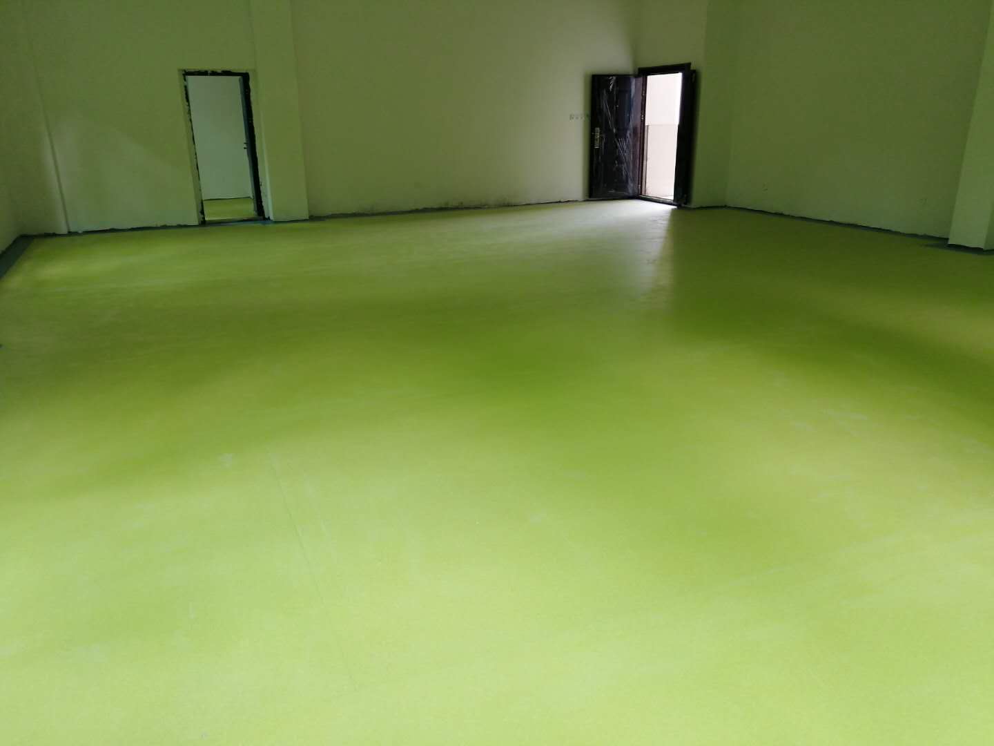 塑膠地板.jpg