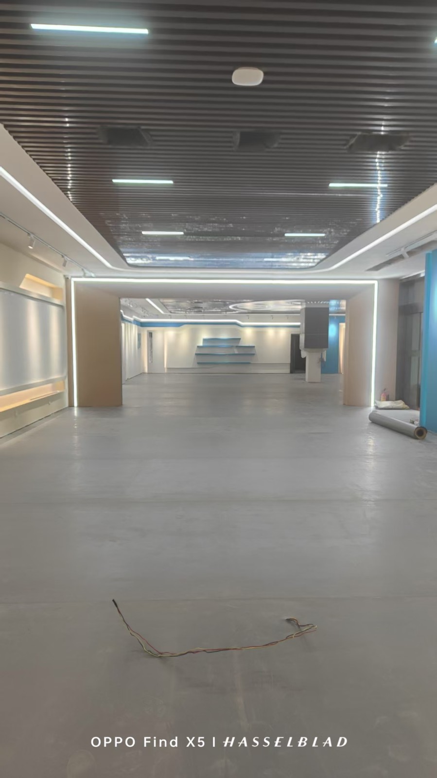 PVC塑膠地板中灰色.jpg PVC塑膠地板中灰色.jpg