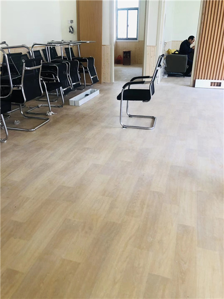 幼兒園906檀木黃PVC地板工程案例展示封面