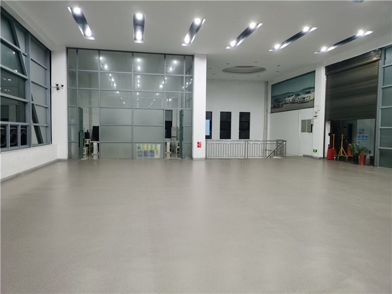 采暖地面PVC塑膠地板施工注意事項