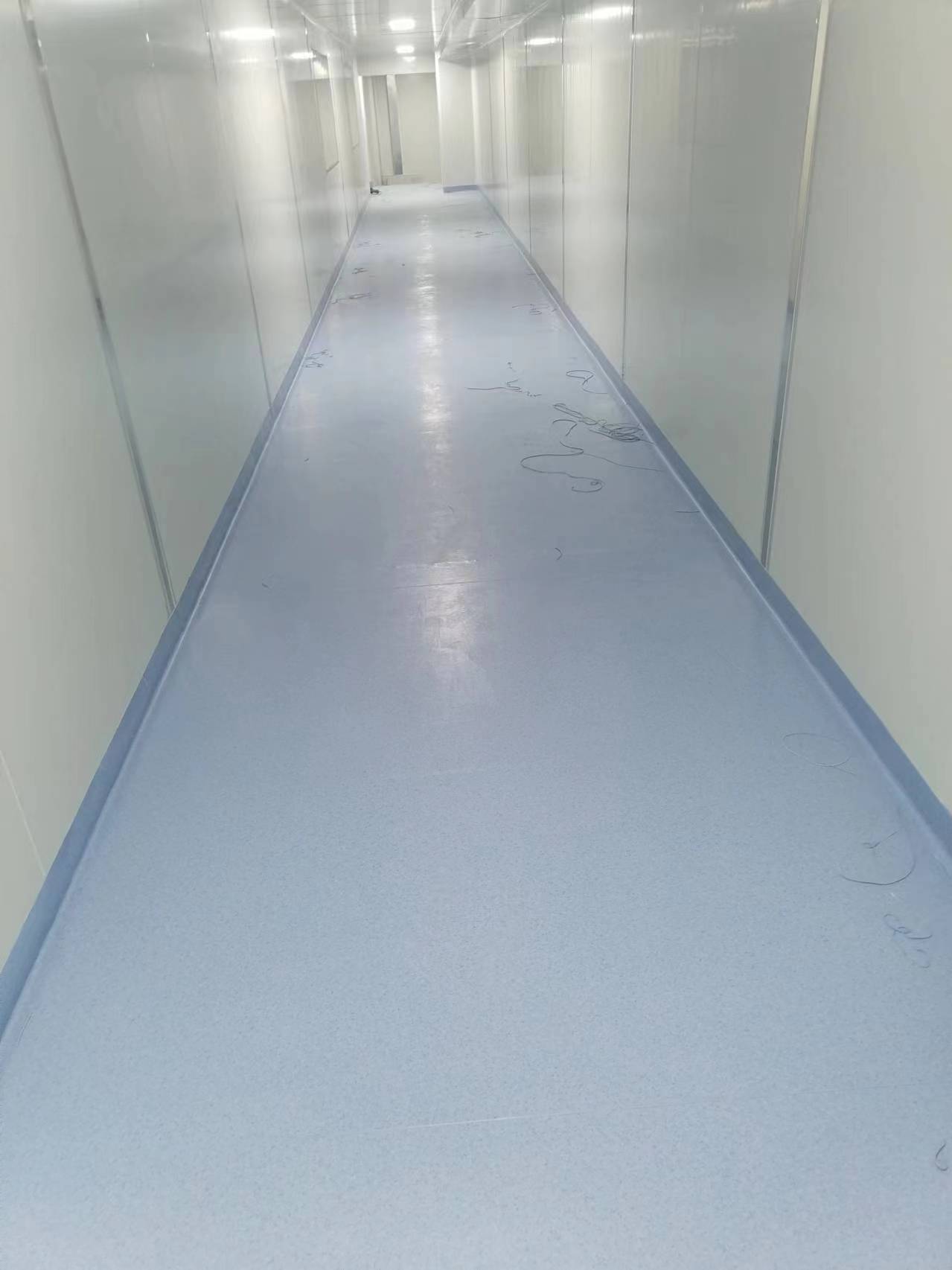 養(yǎng)老院PVC塑膠地板卷材詳細(xì)施工流程